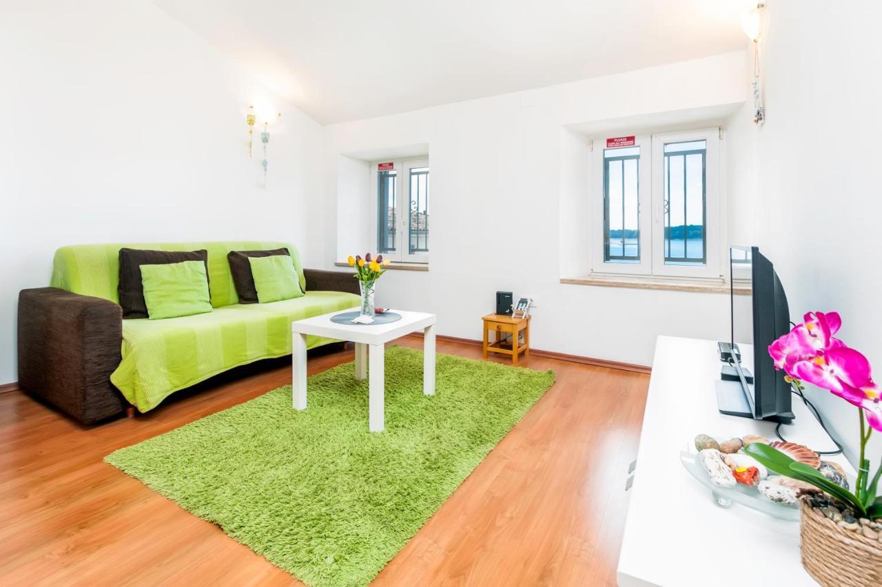 Sea View Apartment Rovinj Buitenkant foto
