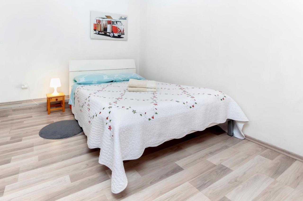 Sea View Apartment Rovinj Buitenkant foto